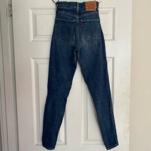 Levi’s Mile High Super Skinny Jean Size 24